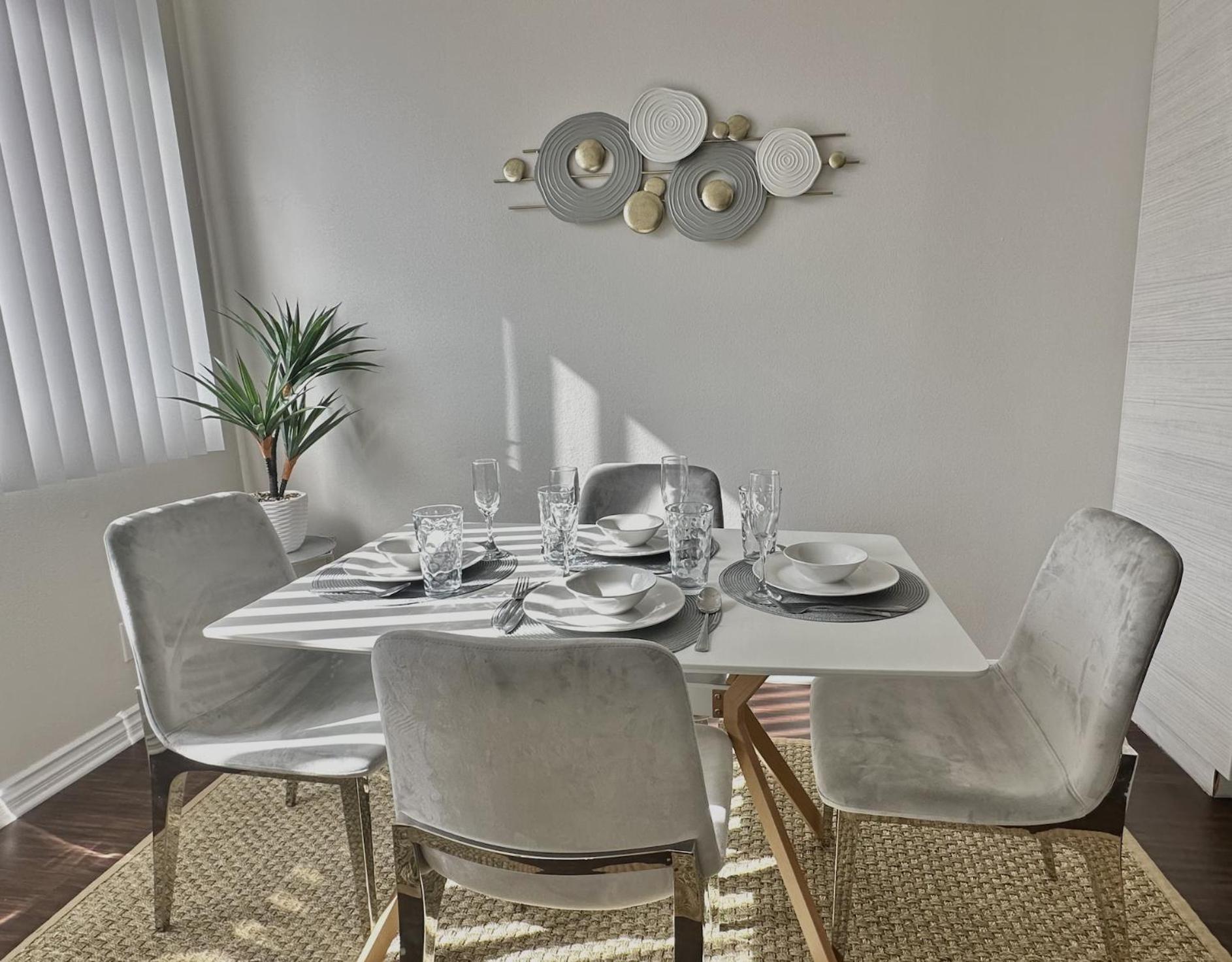 Prime Santa Monica 1 Bed & Bath